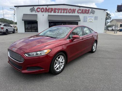 Burgundy 2014 Ford Fusion SE