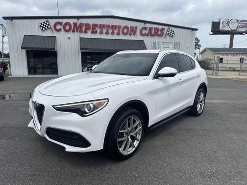 2018 Alfa Romeo Stelvio Base