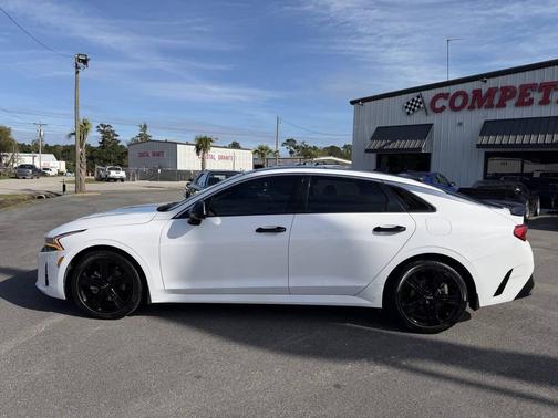 2022 Kia K5 EX 4dr Sedan