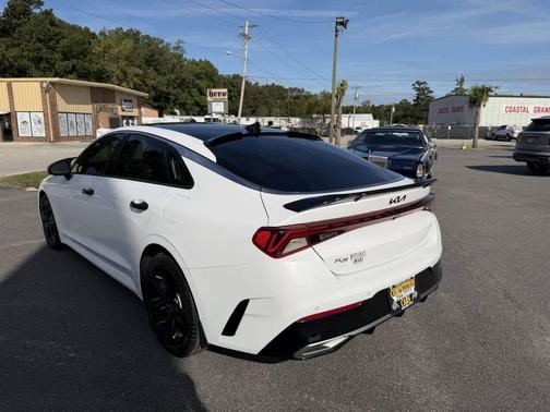 2022 Kia K5 EX 4dr Sedan