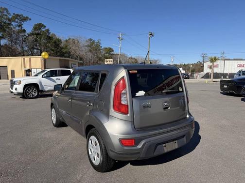 2013 Kia Soul Base