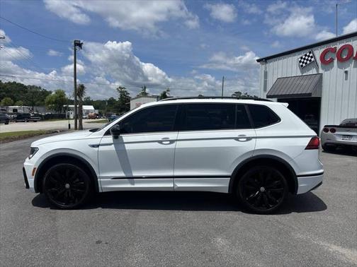 2021 Volkswagen Tiguan 2.0T SE R-Line Black 4MOTION