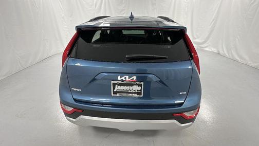 2025 Kia Niro EX