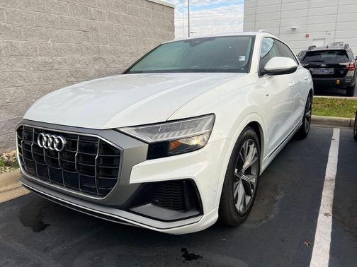 2023 Audi Q8 55 Prestige