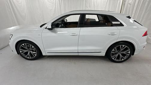 2023 Audi Q8 55 Prestige