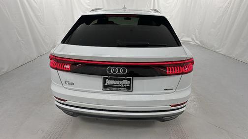 2023 Audi Q8 55 Prestige