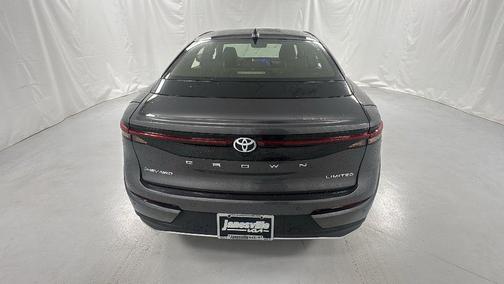 2024 Toyota Crown XLE