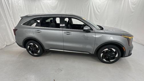 Gray 2026 Kia Sorento Hybrid EX