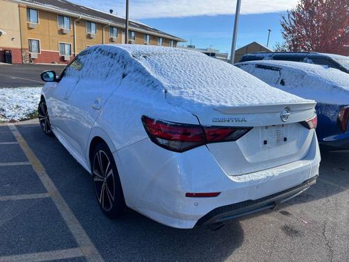 2022 Nissan Sentra SR