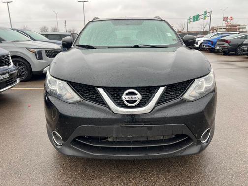 2017 Nissan Rogue Sport SV