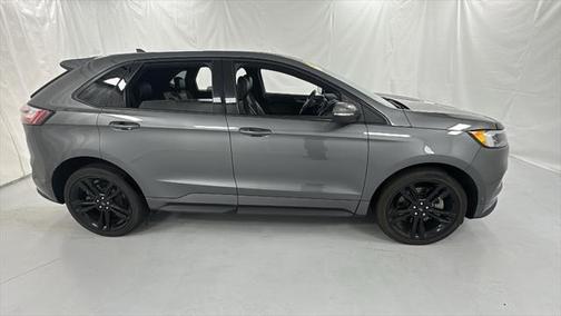 2021 Ford Edge ST