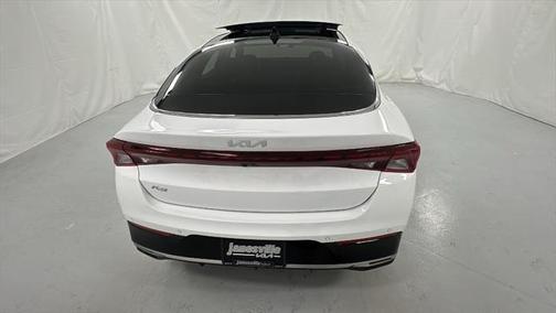 2022 Kia K5 EX