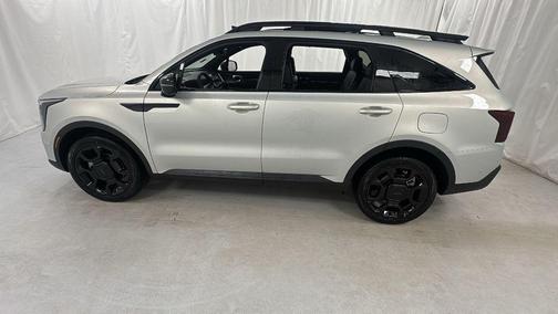 Ivory Silver 2026 Kia Sorento SX