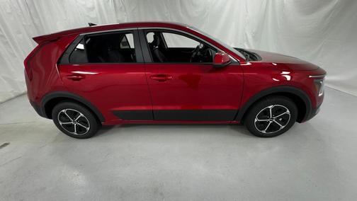 Runway Red 2026 Kia Niro LX