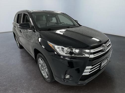 2017 Toyota Highlander Limited Platinum