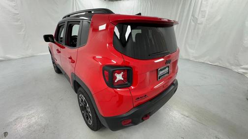 Colorado Red Clearcoat 2023 Jeep Renegade Trailhawk
