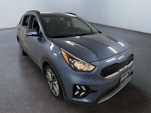 2022 Kia Niro Touring SE