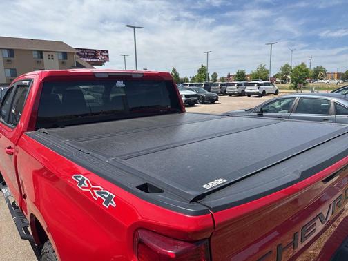 Red Hot 2022 Chevrolet Silverado 1500 LT