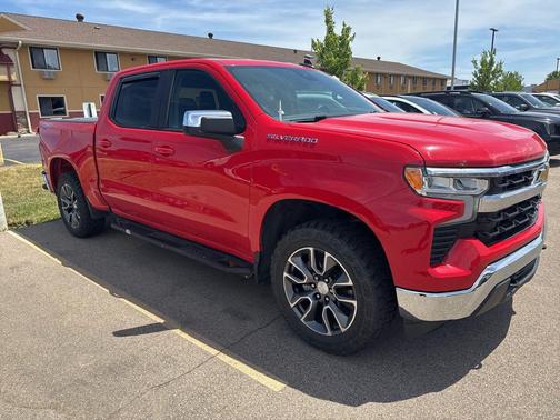 Red Hot 2022 Chevrolet Silverado 1500 LT