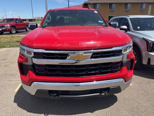 Red Hot 2022 Chevrolet Silverado 1500 LT