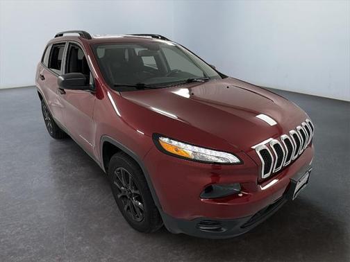 2017 Jeep Cherokee Sport