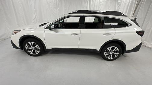 2021 Subaru Outback Touring