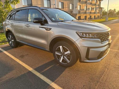 Crystal Beige 2021 Kia Sorento S