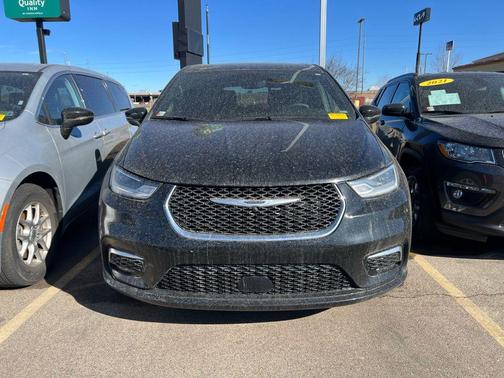 2025 Chrysler Pacifica L