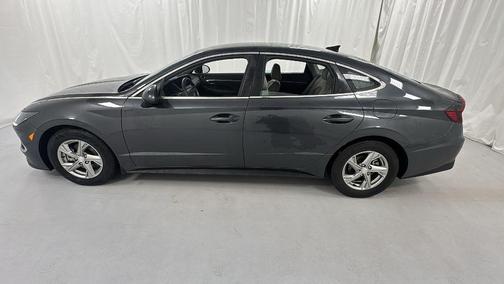 2022 Hyundai SONATA SE