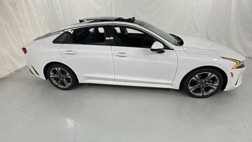 2023 Kia K5 EX