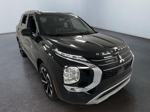 2023 Mitsubishi Outlander PHEV SEL