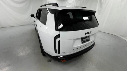 White 2027 Kia Telluride X-Pro SX-Prestige