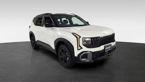Snow White Pearl 2027 Kia Seltos X-Line S