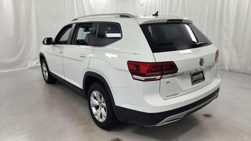 Pure White 2018 Volkswagen Atlas 3.6L SE