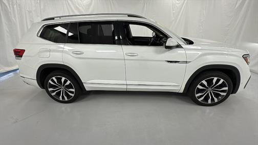 2022 Volkswagen Atlas 3.6L SEL Premium