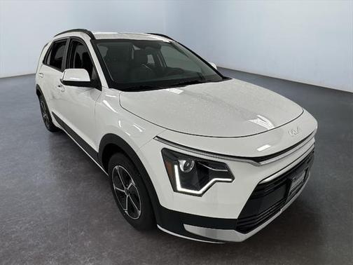 2025 Kia Niro EX