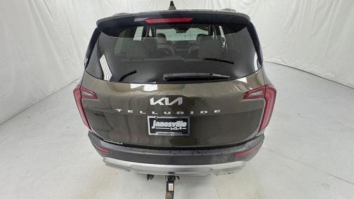 Dark Moss 2022 Kia Telluride S