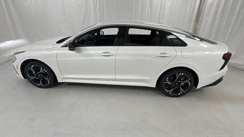 2026 Kia K5 GT-Line AWD