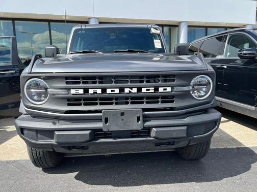 Gray Metallic 2025 Ford Bronco Big Bend