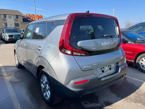 2022 Kia Soul LX