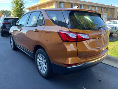 2018 Chevrolet Equinox LS