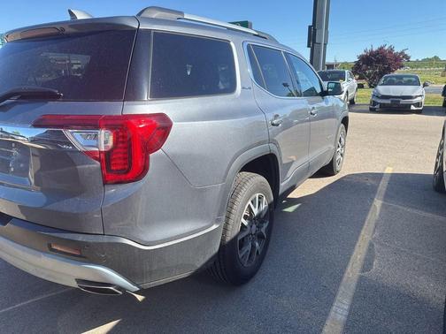 Satin Steel Metallic 2021 GMC Acadia FWD SLE