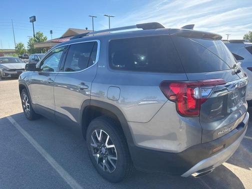 Satin Steel Metallic 2021 GMC Acadia FWD SLE