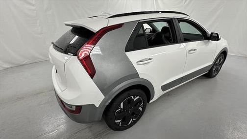 2025 Kia Niro EV Wave