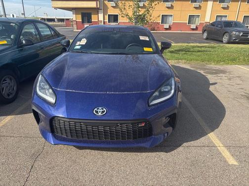 Trueno Blue 2023 Toyota GR86 Premium