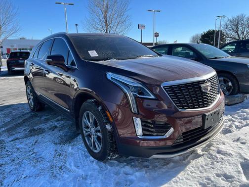 2022 Cadillac XT5 Premium Luxury