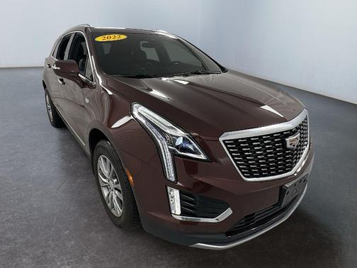 2022 Cadillac XT5 Premium Luxury