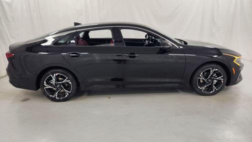 Aurora Black Pearl 2026 Kia K5 GT-Line AWD