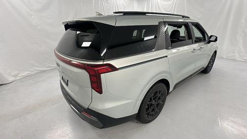 Ivory Silver 2026 Kia Carnival SX
