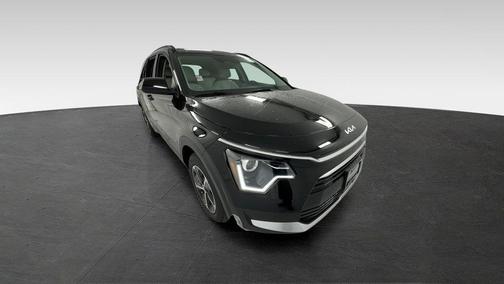 Black Pearl 2026 Kia Niro EX